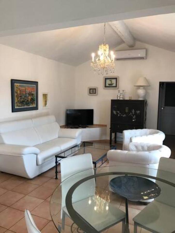 Les Templiers - Petit Bizerty 36 Pers Villa Saint-Gilles  Exterior foto